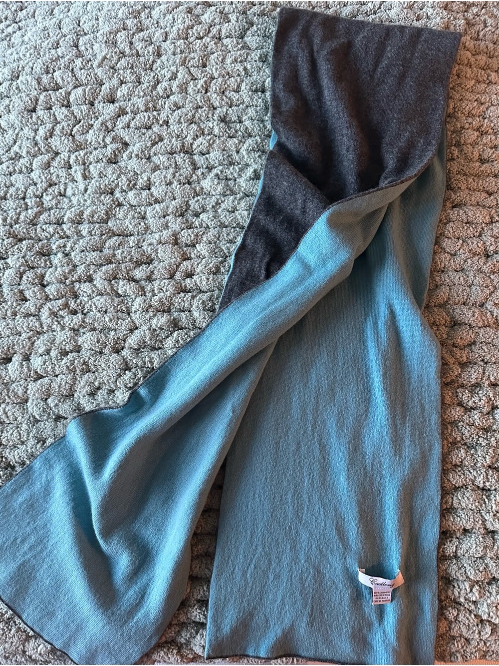 Castlerig 100% Cashmere Scarf Turquoise Gray Color block Two Tone